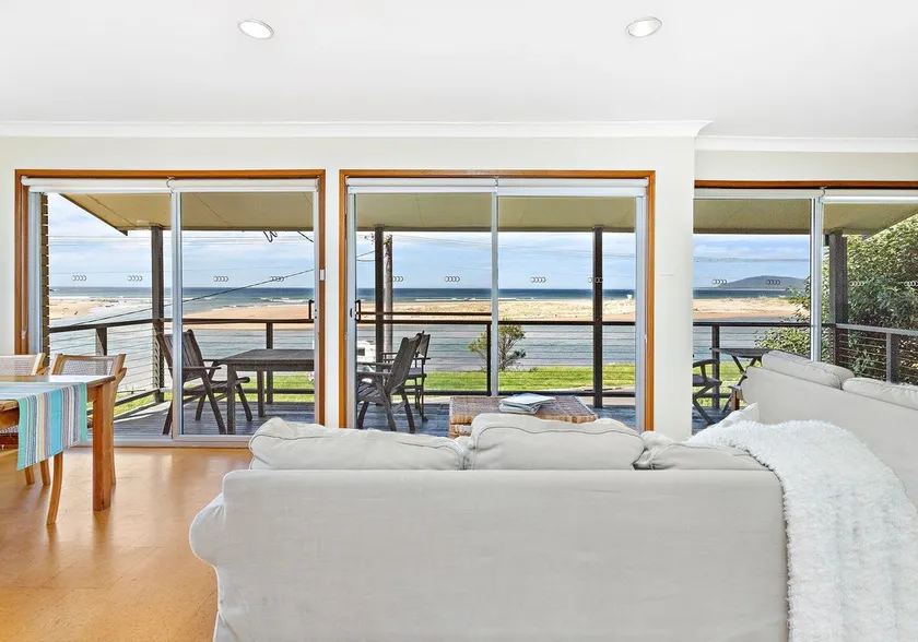 Beachfront Gerroa - Image 1