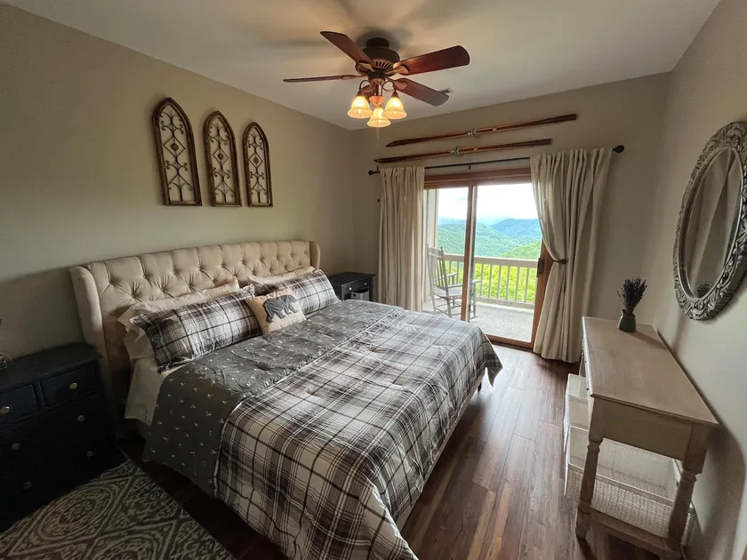 Wolf Laurel Condo with Breathtaking Views! - Image 1