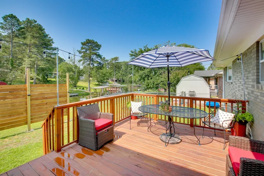 Lake Hamilton Home: 5 Mi to Hot Springs! - Image 1