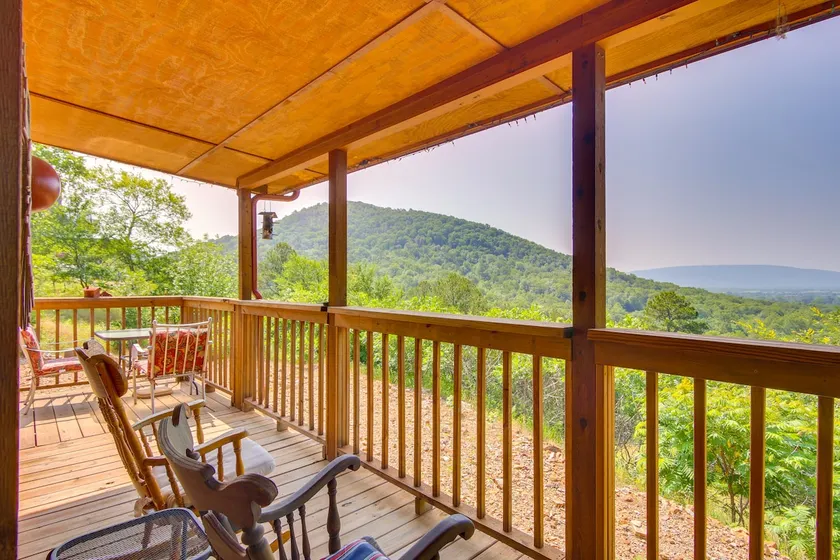 Cozy Lake Sardis Cabin w/ Stunning View! - Image 1
