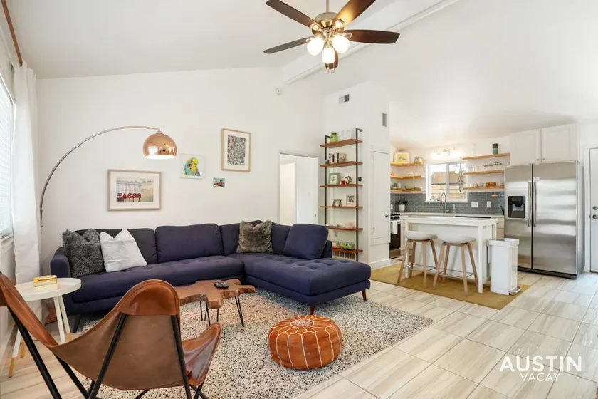 Stylish Austin Retreat w/ Luxurious King Bed + W/D - Image 1