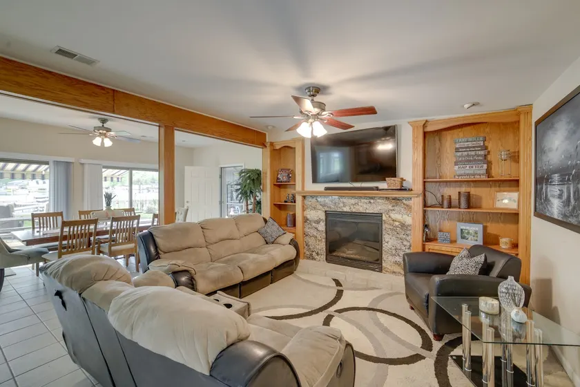 Waterfront Jackson Vacation Rental on Olcott Lake! - Image 1