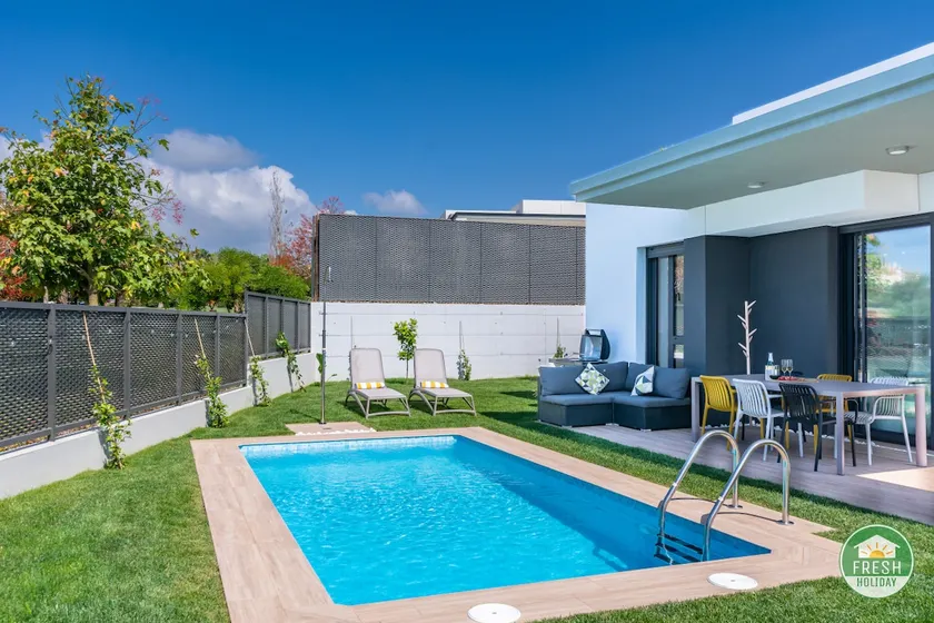 Villa Jazmín, Private Pool & Garden (Torre del Mar) - Image 1