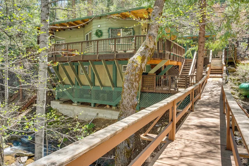 Creekside Cabin By Calaveras Big Trees State Park - Image 1