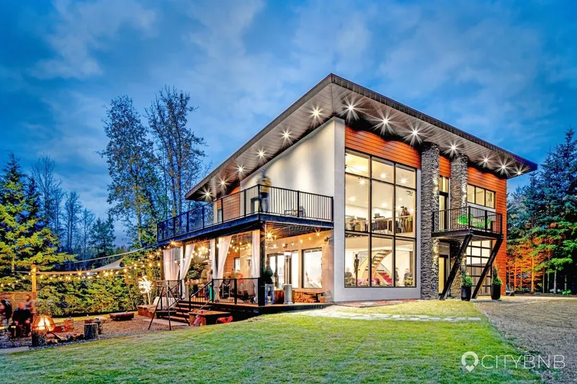 Highland Haven | Modern Retreat | Hot Tub - Image 1