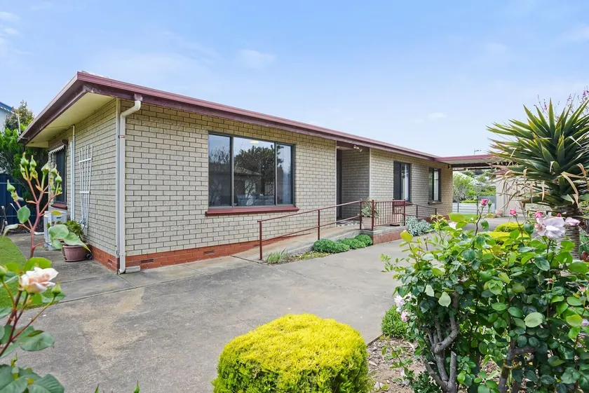 Great Location Stay and Relax - Image 1