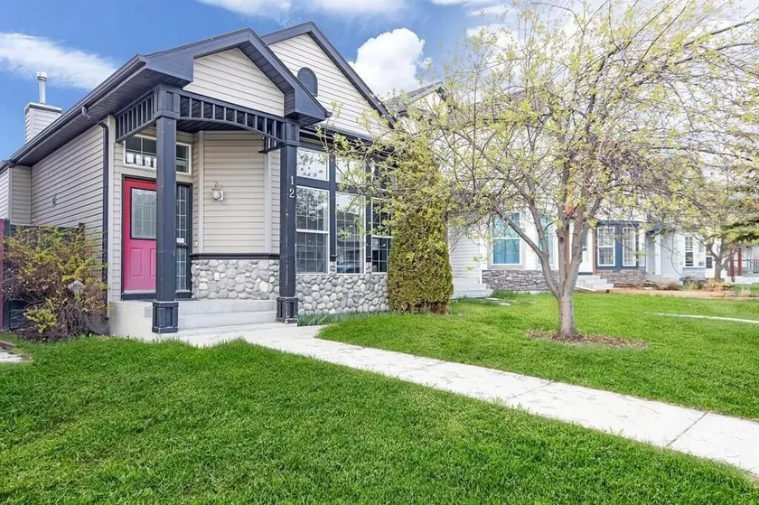 12 Spacious Home W Ac Crib Garage By Airport - Image 1