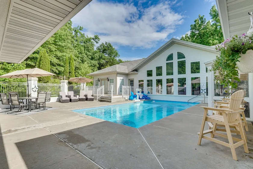 Pool, Hot Tub & Pickleball Court: Lake Ozarks Home - Image 1