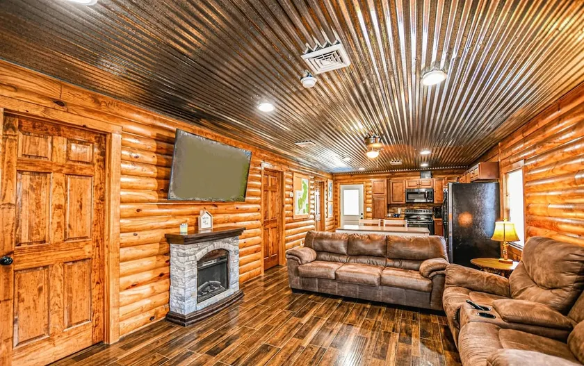 Modern constructed cabin close to Windrock trails! - Image 1