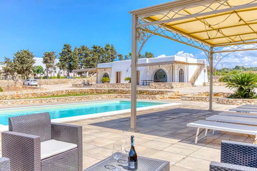 Grande villa (2 apt.) avec piscine & jacuzzi - Image 1