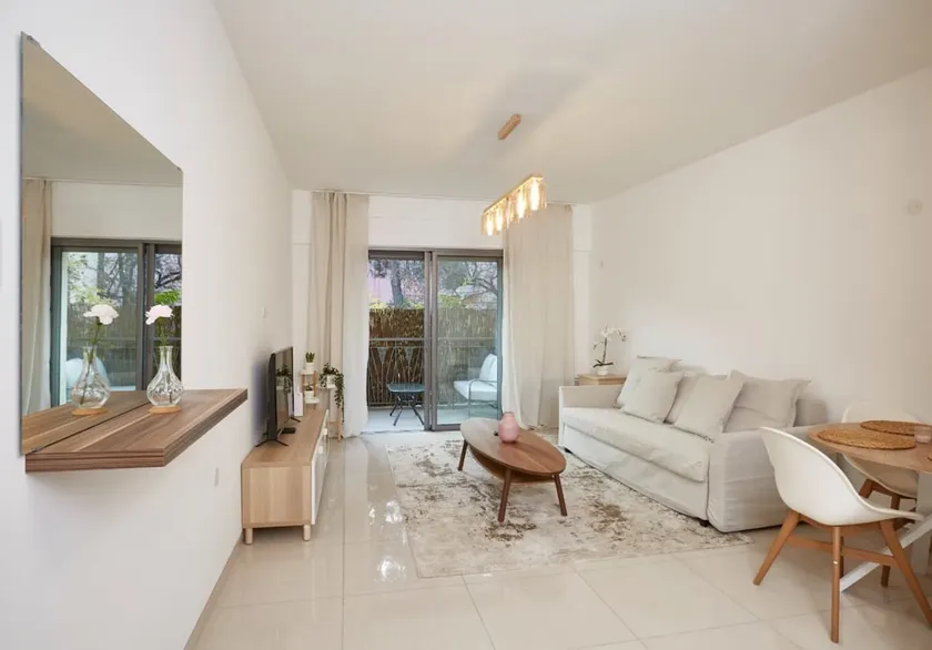 Gorgeous 1 bedroom apt Haneviim 46 Jerusalem - Image 1