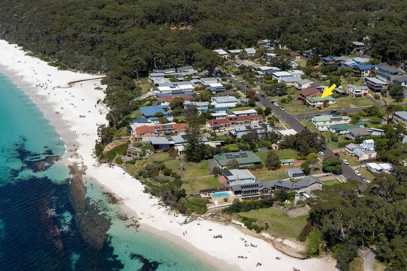 On Cyrus at Hyams Beach - Image 1