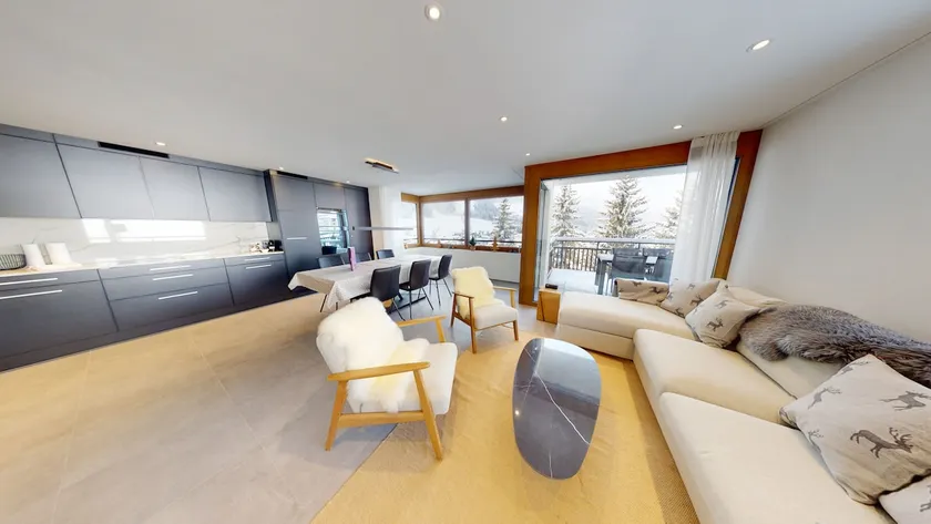 Alpine Suite with Spa & Mountain View - Image 1