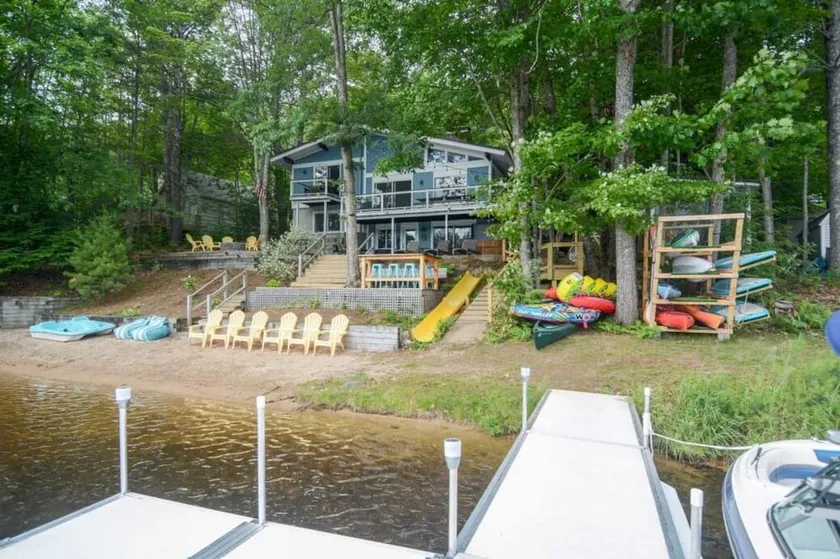Stunning Lakefront Oasis—Hot Tub, Beach & Luxury! - Image 1
