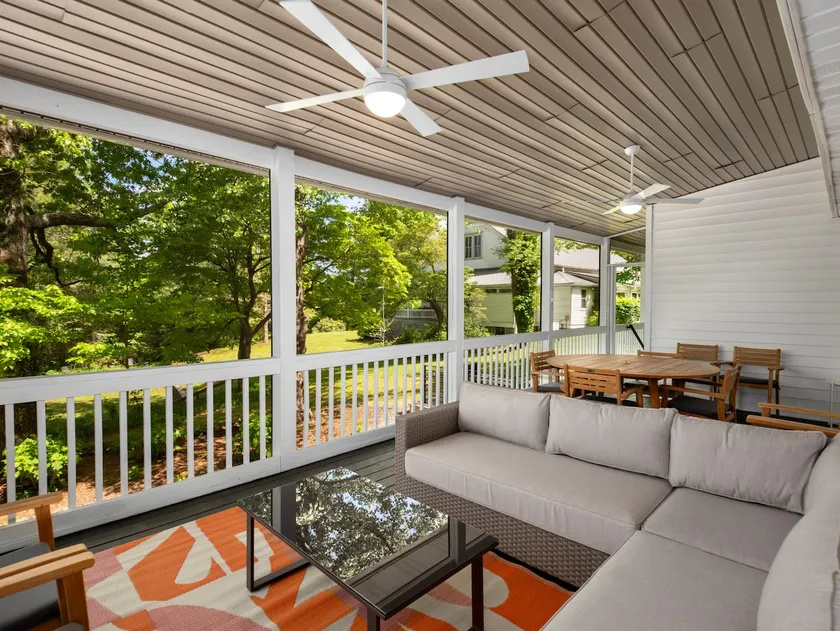 Spacious 3BR Cottage w Epic Patio Walk to Town - Image 1