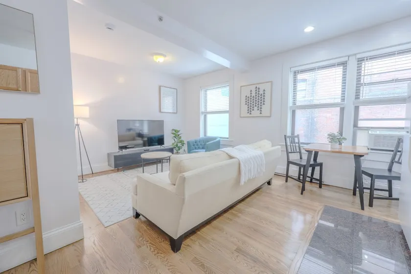 Modern 1BRs steps from Boston Common + South End - Image 1