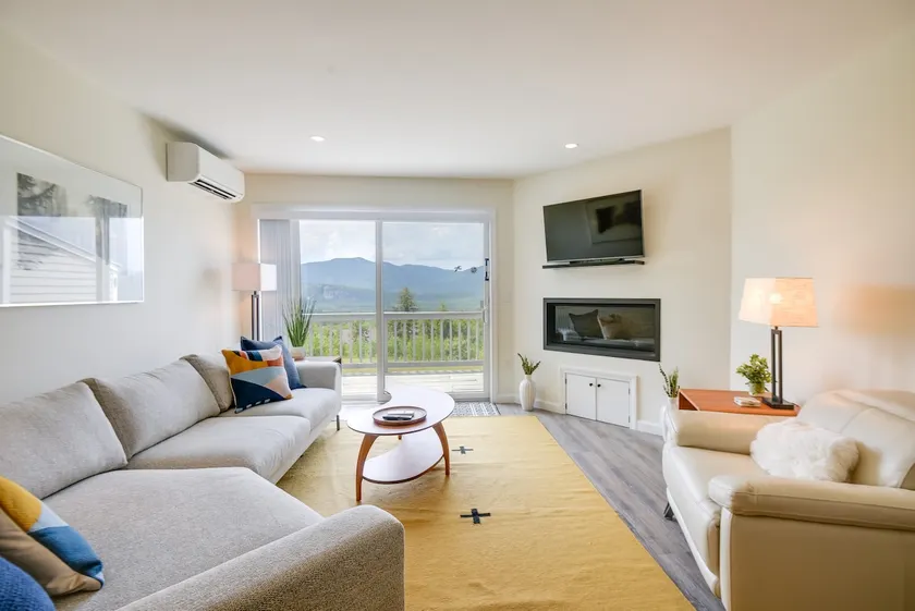 Newly Renovated Bartlett Condo w/ Mountain Views! - Image 1
