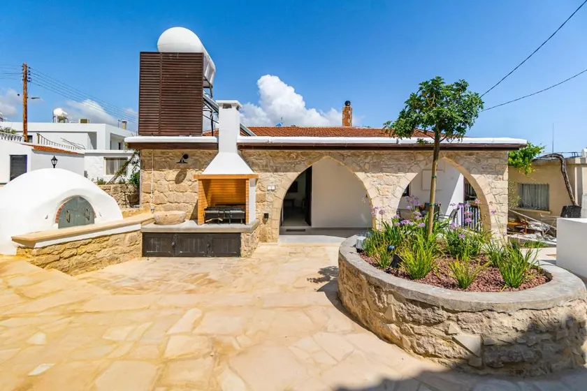 KAMARA Boutique Guest Houses by Ezoria Villas - Image 1