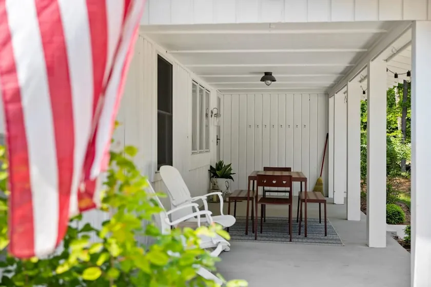 Three Pines Hideaway - Image 1