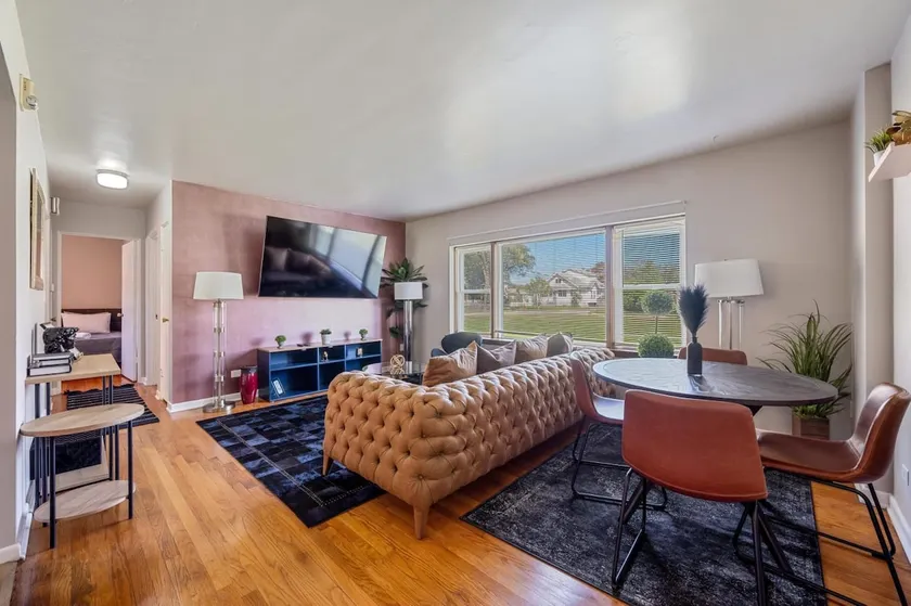Harmony Haven - 2 Parking Spaces!, Sleeps 4! - Image 1