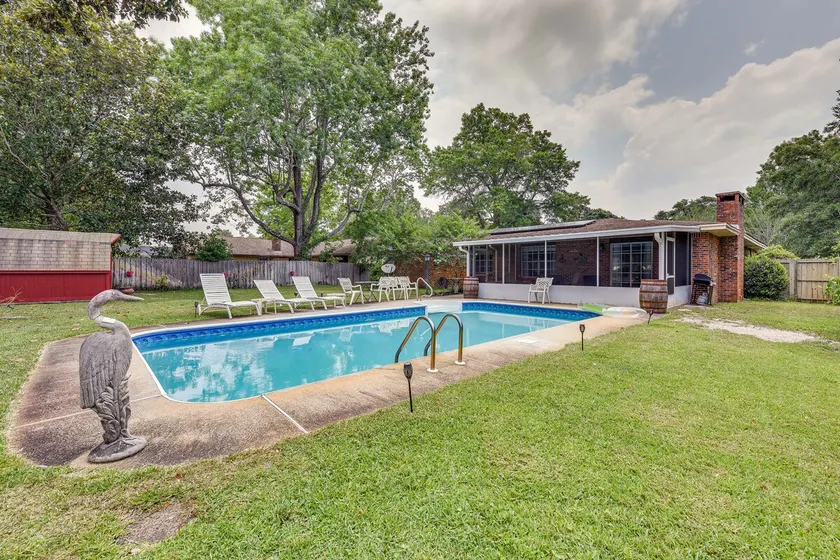 Pet-Friendly Fort Walton Beach Home w/ Pool - Image 1