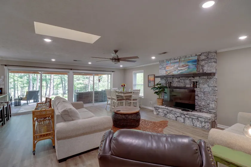 Arkansas Vacation Rental on Greers Ferry Lake! - Image 1