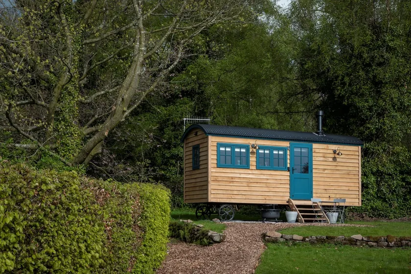 Stag Shepherds Hut Chatsworth Estate - Image 1
