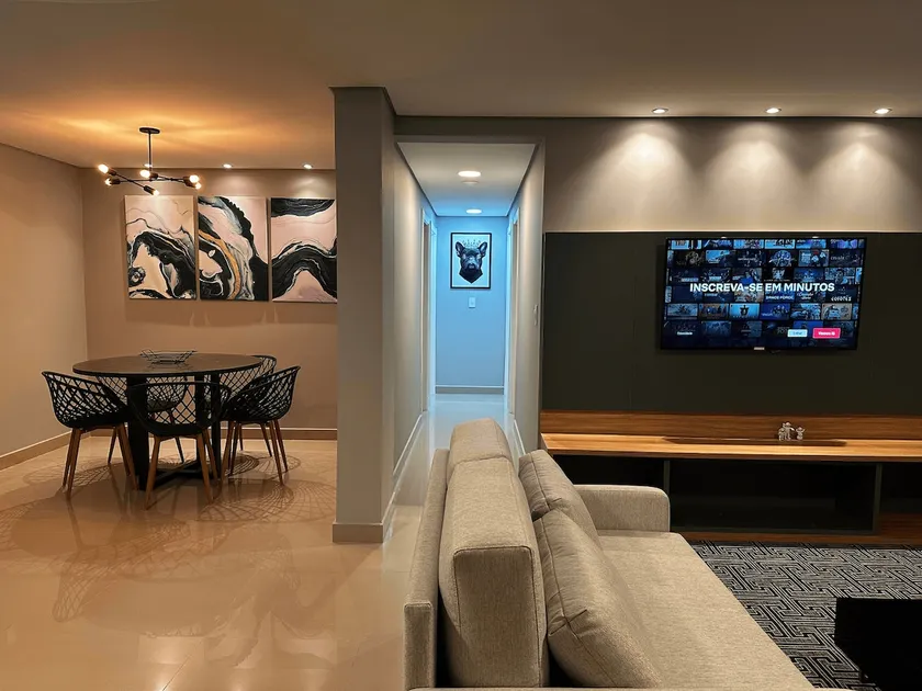ApartDamani 604 - Image 1