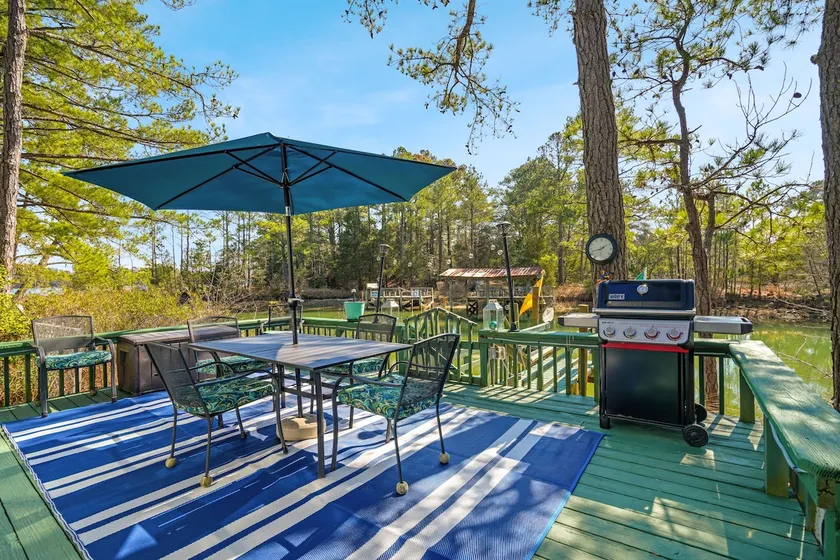 Counting Corks - Waterfront, Pet friendly, private dock! - Image 1