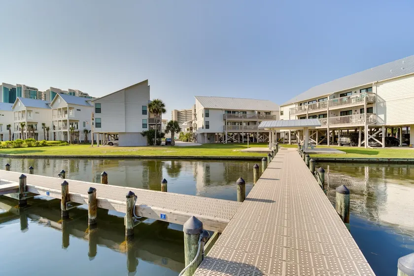 Waterfront condo Boat Slip Nearby Beach Sleeps 8 - Image 1
