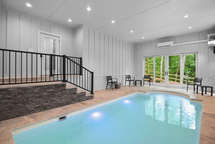 Pool!!! 5BR Mountain Modern Luxury in Ellijay! Water Wall! - Image 1