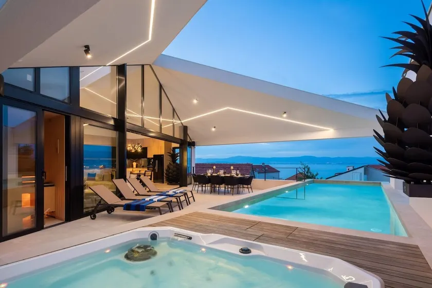 Luxury Villa Sandorin Sutivan with Heated Pool, Jacuzzi & Sauna - Image 1