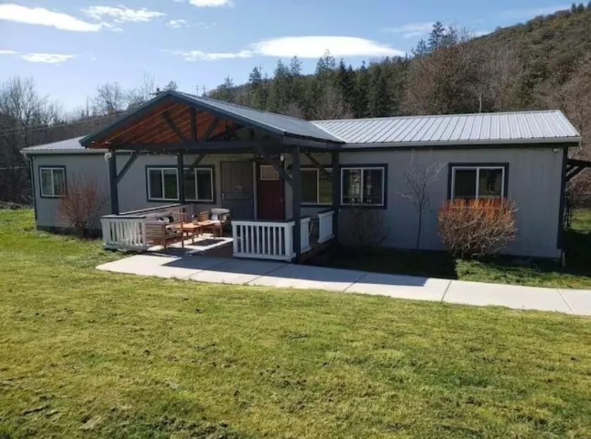 Enchanting Getaway: Farmhouse And Tiny House Duo - Image 1