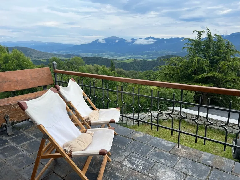 House overlooking the Cadí-Moixeró massif, trad - Image 1