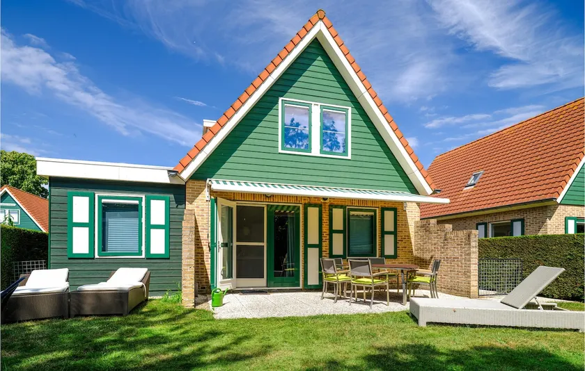 3 Bedroom Lovely Home In Zonnemaire - Image 1