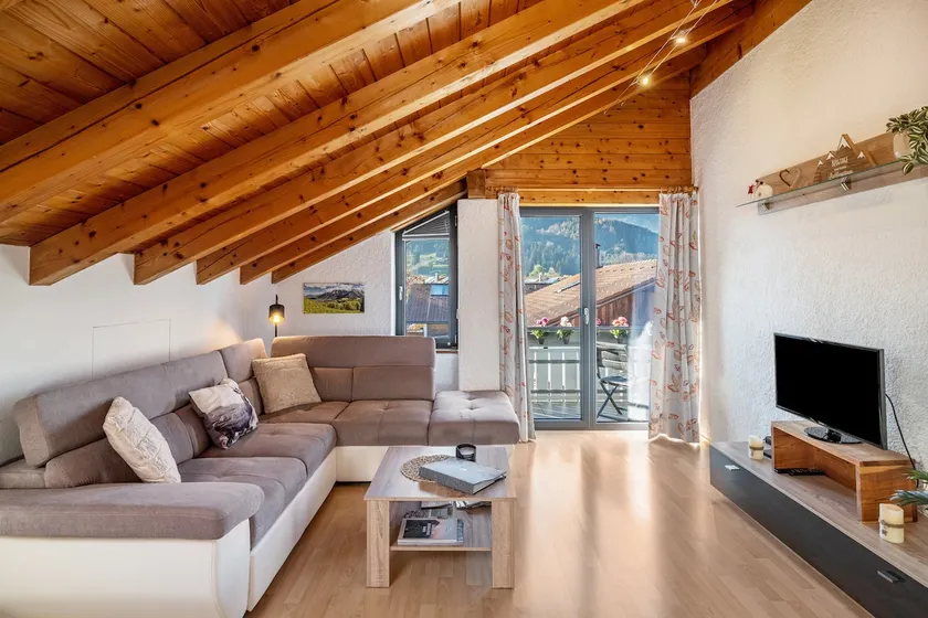 Alpine Bird Vacation Rental - Image 1