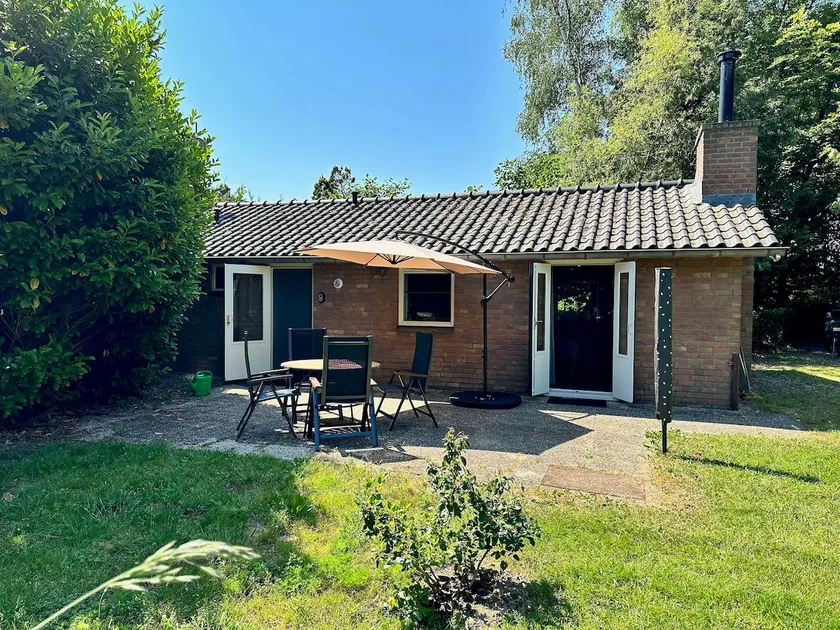 Bungalow the Red Beech - Image 1