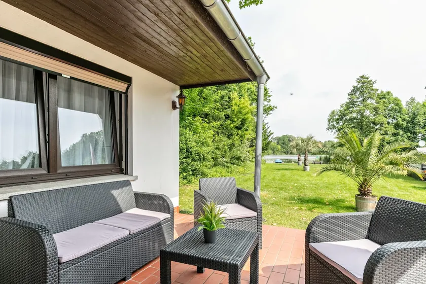 Haus am See - Image 1