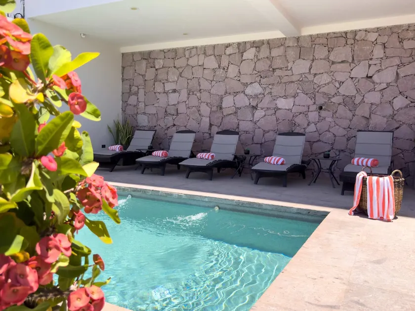 Private pool, rooftop and BBQ, Malecón 5 min walk - Image 1