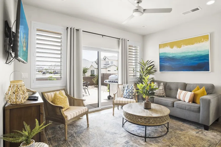 Happy Hawaiian Themed Condo! - Image 1
