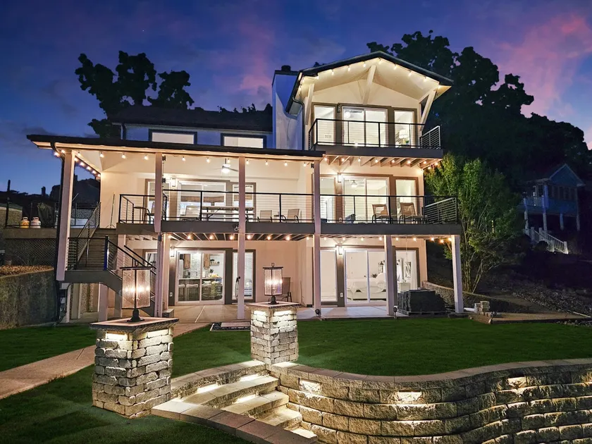 TV Featured! - Private Beach, Pool, Dock+ MORE - Image 1