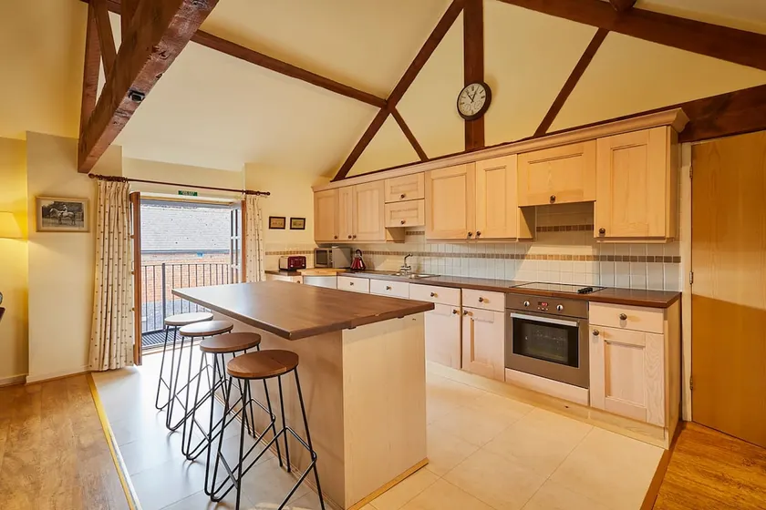 Host & Stay - Widger Mews Apartment - Image 1