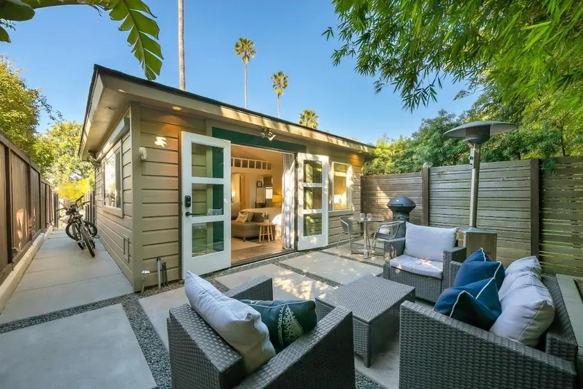Secluded Windansea Beach Cottage - Image 1