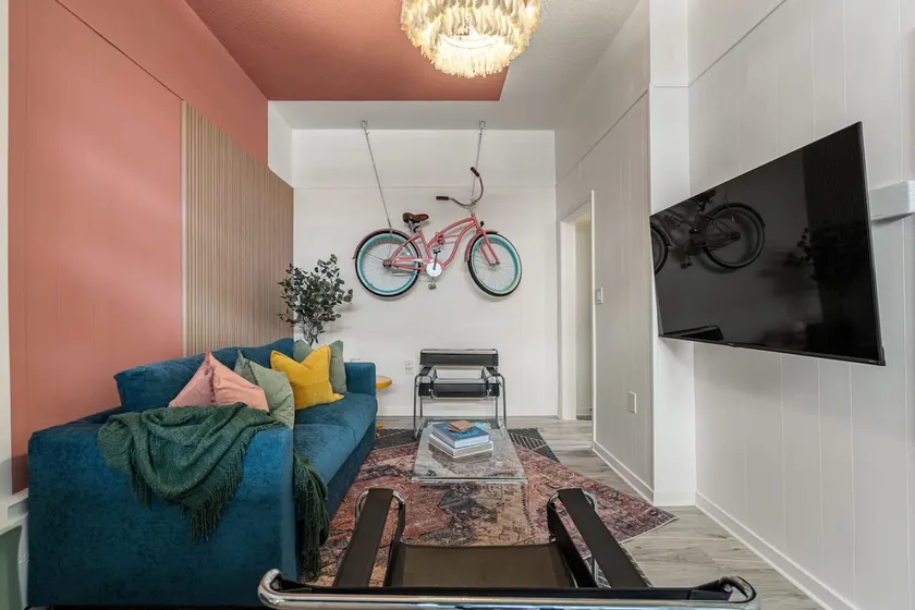 The Mango | Vibrant Oasis |Sleeps 4 | Downtown Fun - Image 1
