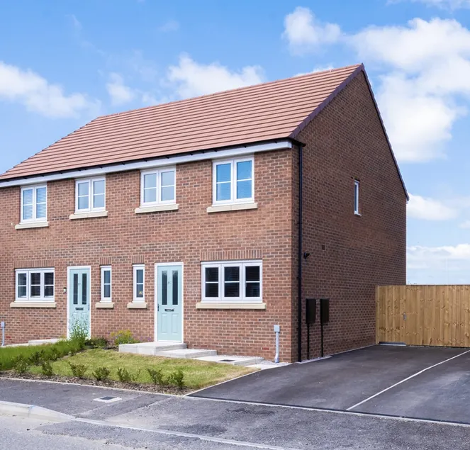 Beautiful Home in Kingston-Upon-Hull - Image 1