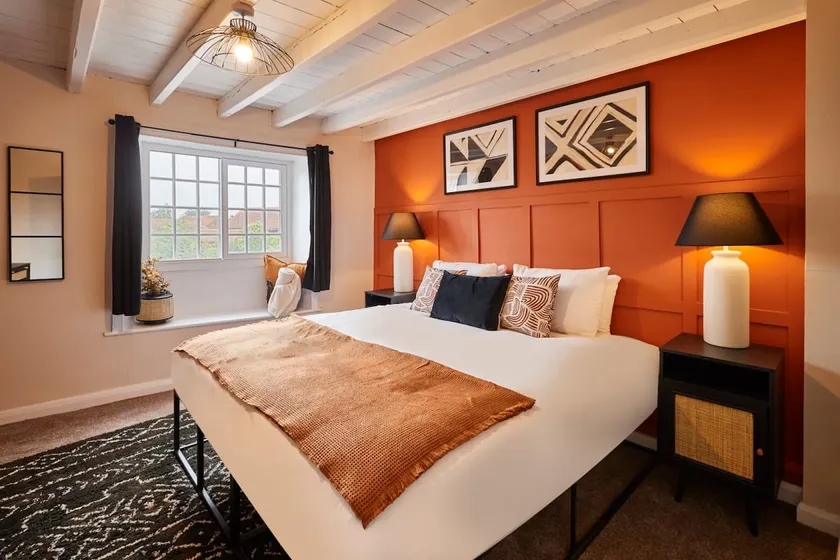 Host & Stay - Dale End - Image 1