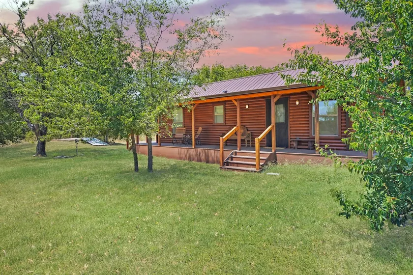 Salesville Serenity- Log Cabin - Image 1