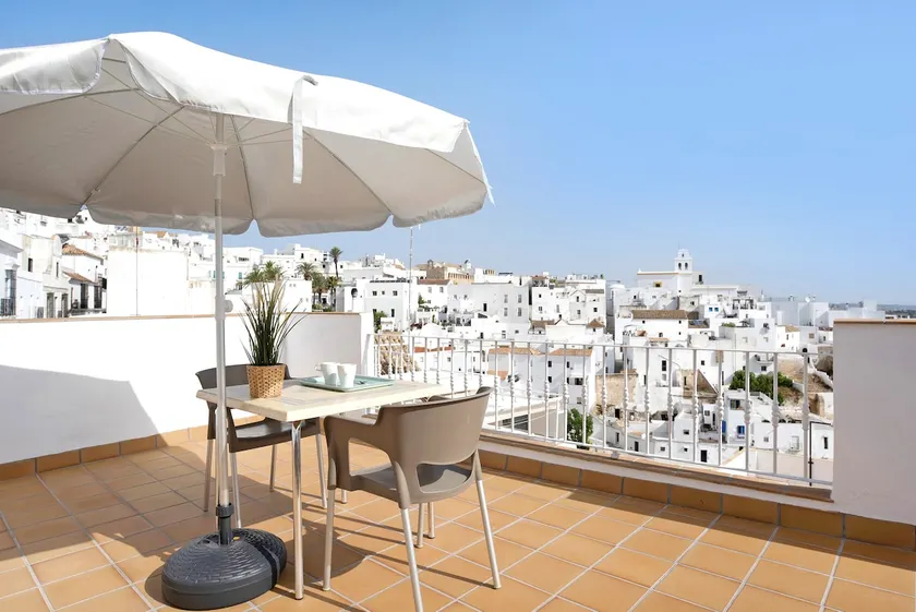 La Fuente Apartment - Image 1