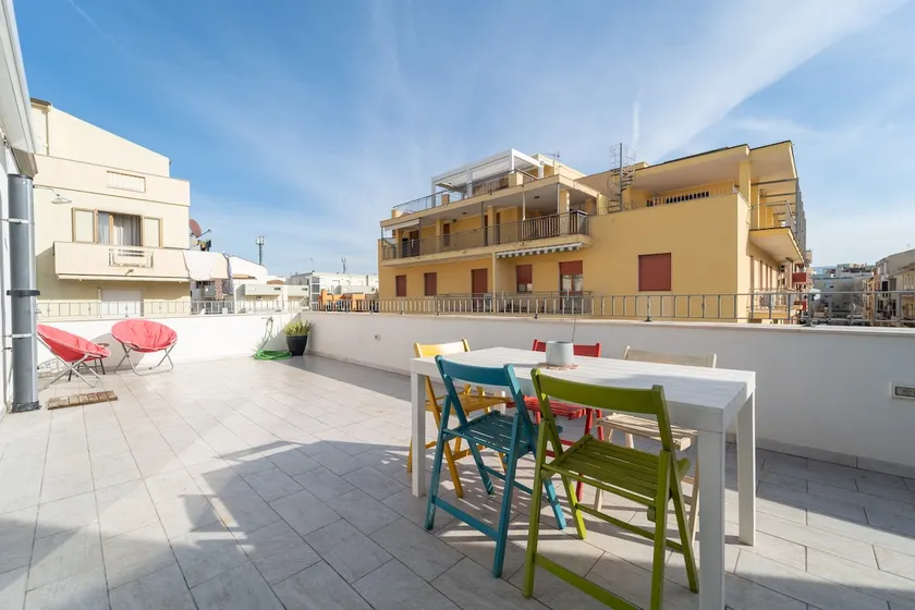 Nibel Holiday Home, terrazza e mare - Image 1