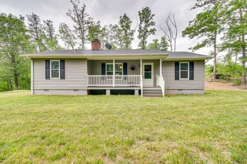 Cozy Home in Star Tannery w/ Private Backyard! - Image 1